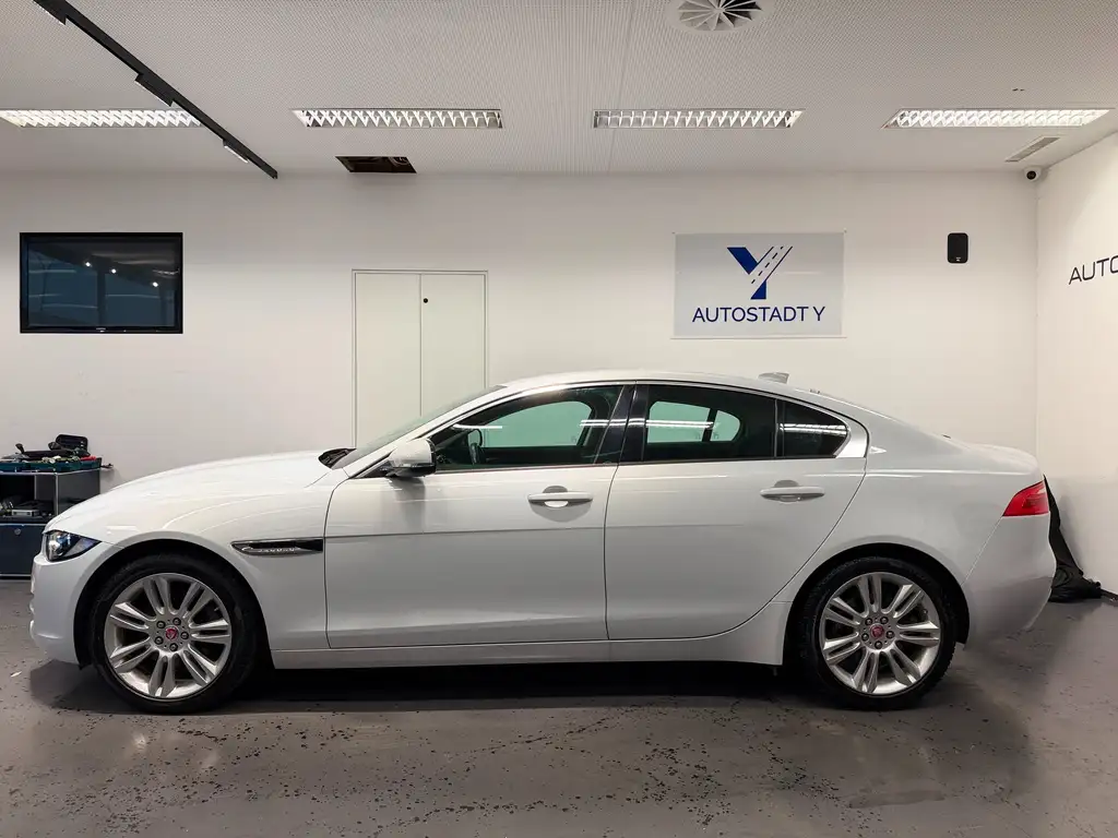Jaguar XE, Bild 6 von 15